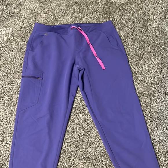 Figs Pants - Light purple Figs women’s scrub pants
